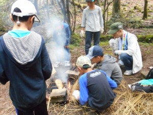 煙は出るのに火がなかなかつかないなぁ
