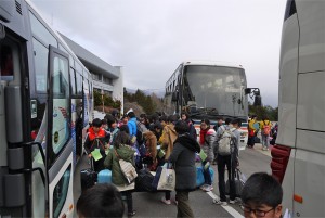 磐梯到着，雪が無い。