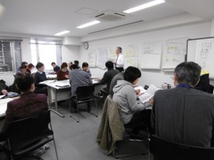 　　　杉浦講師による座学